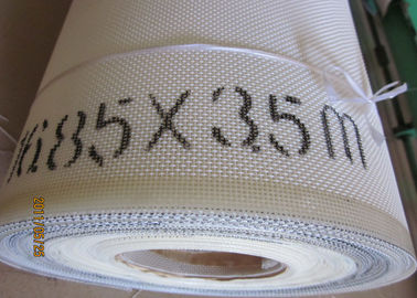 Pantalla del secador de la red de la malla del poliéster con dos y la mitad de uno capa para la fabricación de papel